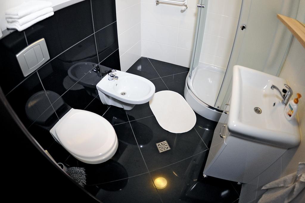 Korona Hostel Elblag Luaran gambar
